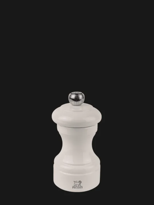 Cheap Bistro Manual wooden pepper mill in gloss, 10cm For Under £50 | Pepper