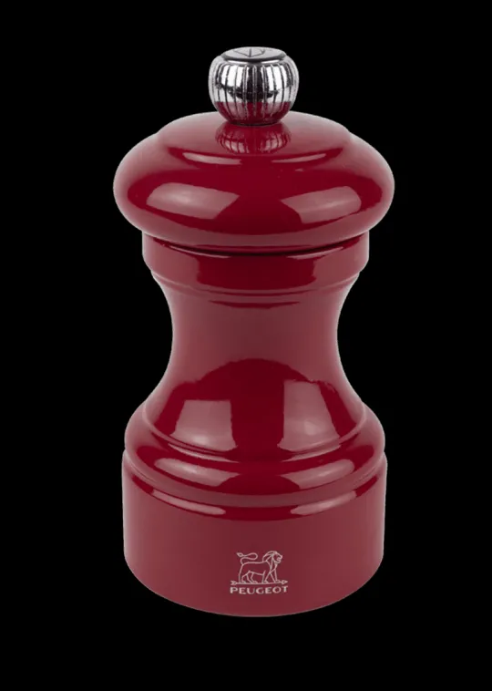 Online Bistro Manual wooden pepper mill in passion red gloss, 10cm For Under £50 | Pepper