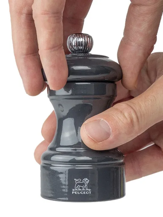 Best Sale Bistro Manual wooden pepper mill in grey gloss, 10cm For Under £50 | Pepper