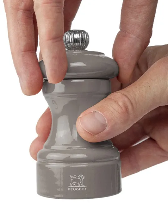 Store Bistro Manual wooden pepper mill in taupe grey gloss, 10cm For Under £50 | Pepper