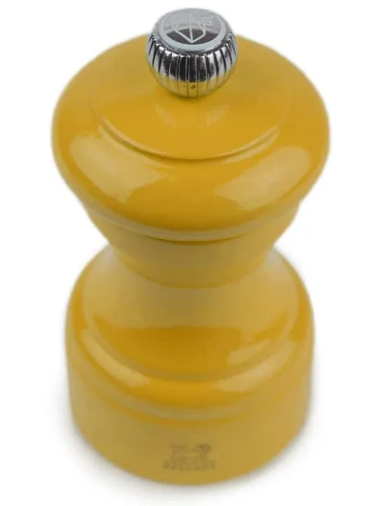 Outlet Bistro Manual wooden salt mill in saffron gloss, 10cm Salt | Salt Mills