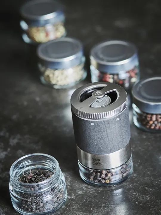 Fashion Maestro linea pack Maestro rock gray pepper bar box and linéa tray Pepper | Pepper Mills