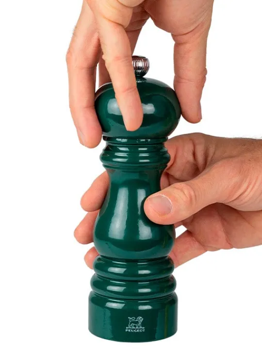 Best Paris Manual wooden pepper mill in forest green gloss, 18cm Pepper | Pepper Mills