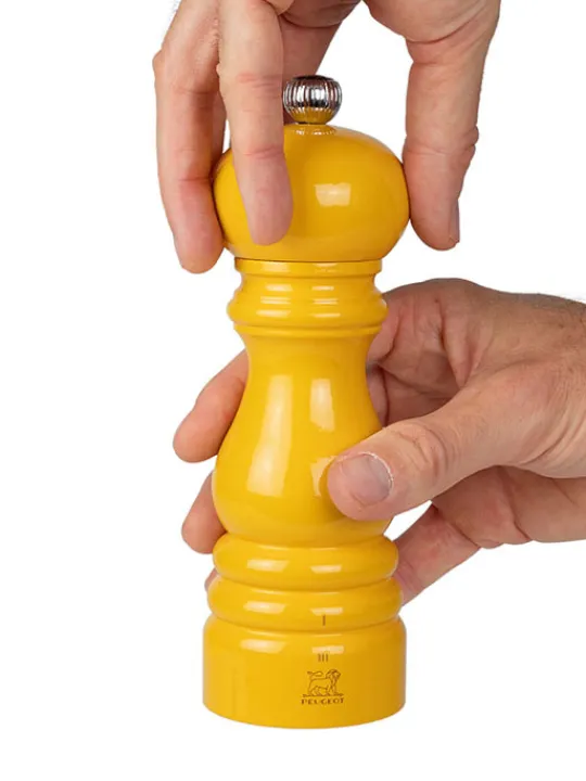 Sale Paris u'select U'select manual wooden pepper mill in saffron gloss, 18cm - 7in For The Foodie | Pepper