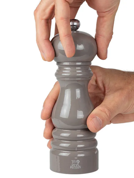 Discount Paris u'select U'select manual wooden pepper mill in taupe grey gloss, 18cm - 7in For The Foodie | Pepper