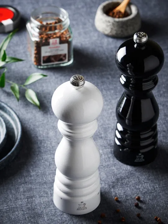 Best Paris u'select U’select wooden manual pepper mill with a black gloss finish, 12cm Pepper | Pepper Mills