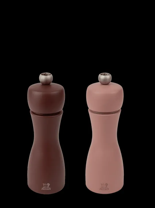 Hot Tahiti Set of manual beech wood salt and pepper mills in cocoa & hazel, 15cm For The Host With The Most | For The Foodie
